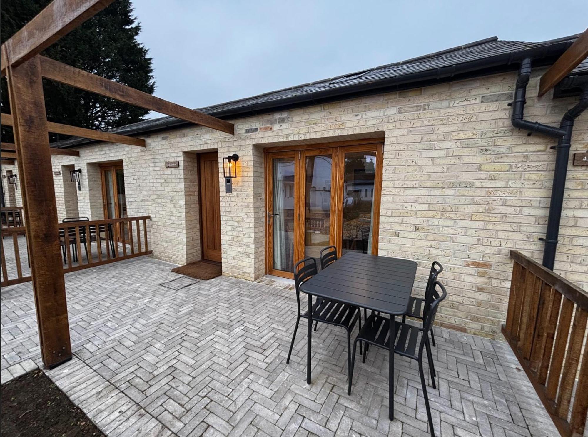 The Stables At Minstrel Court *